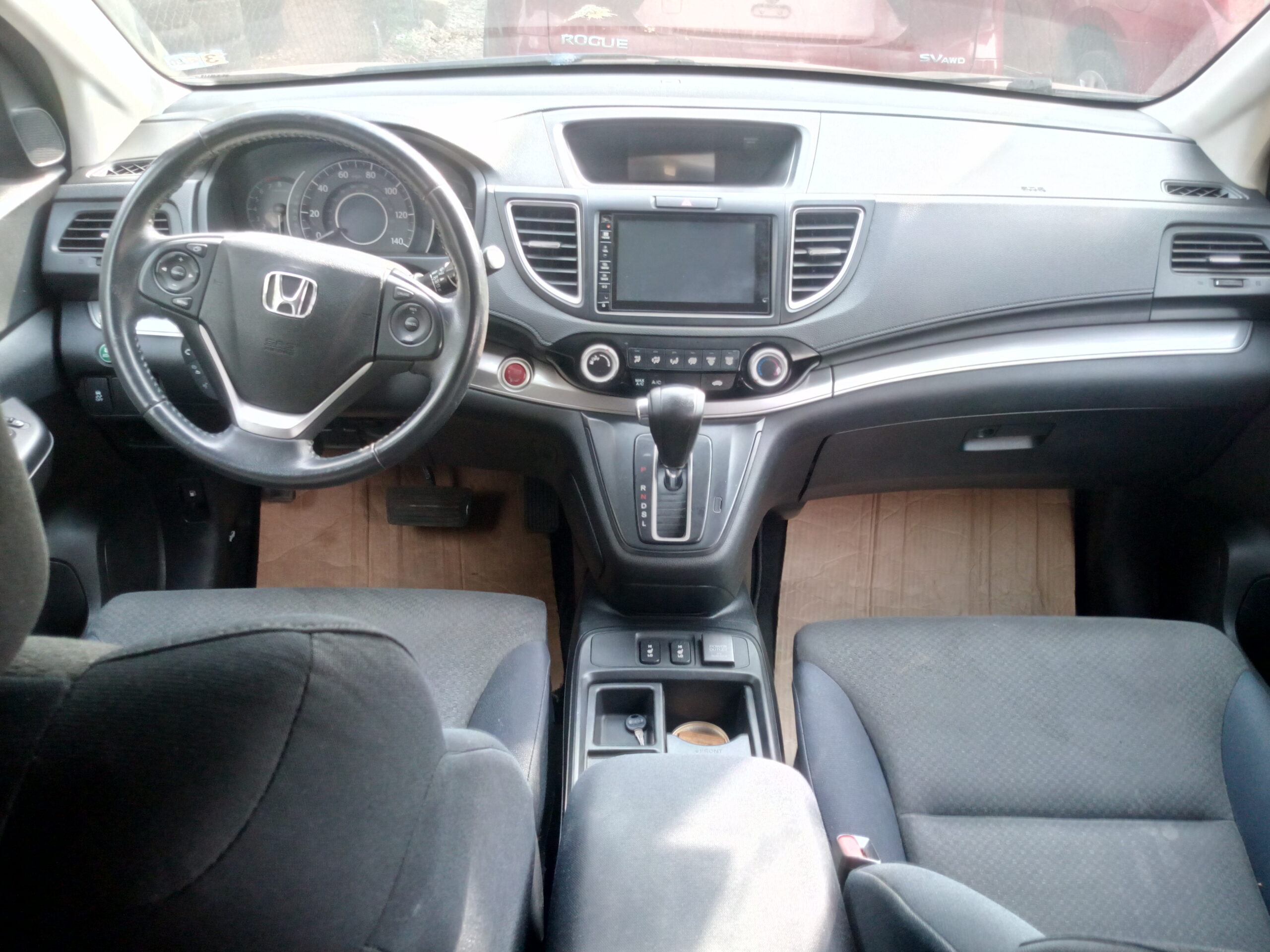
								Nissan Rogue full									