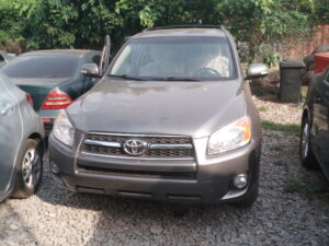 Toyota RAV4 (3rd Generation)