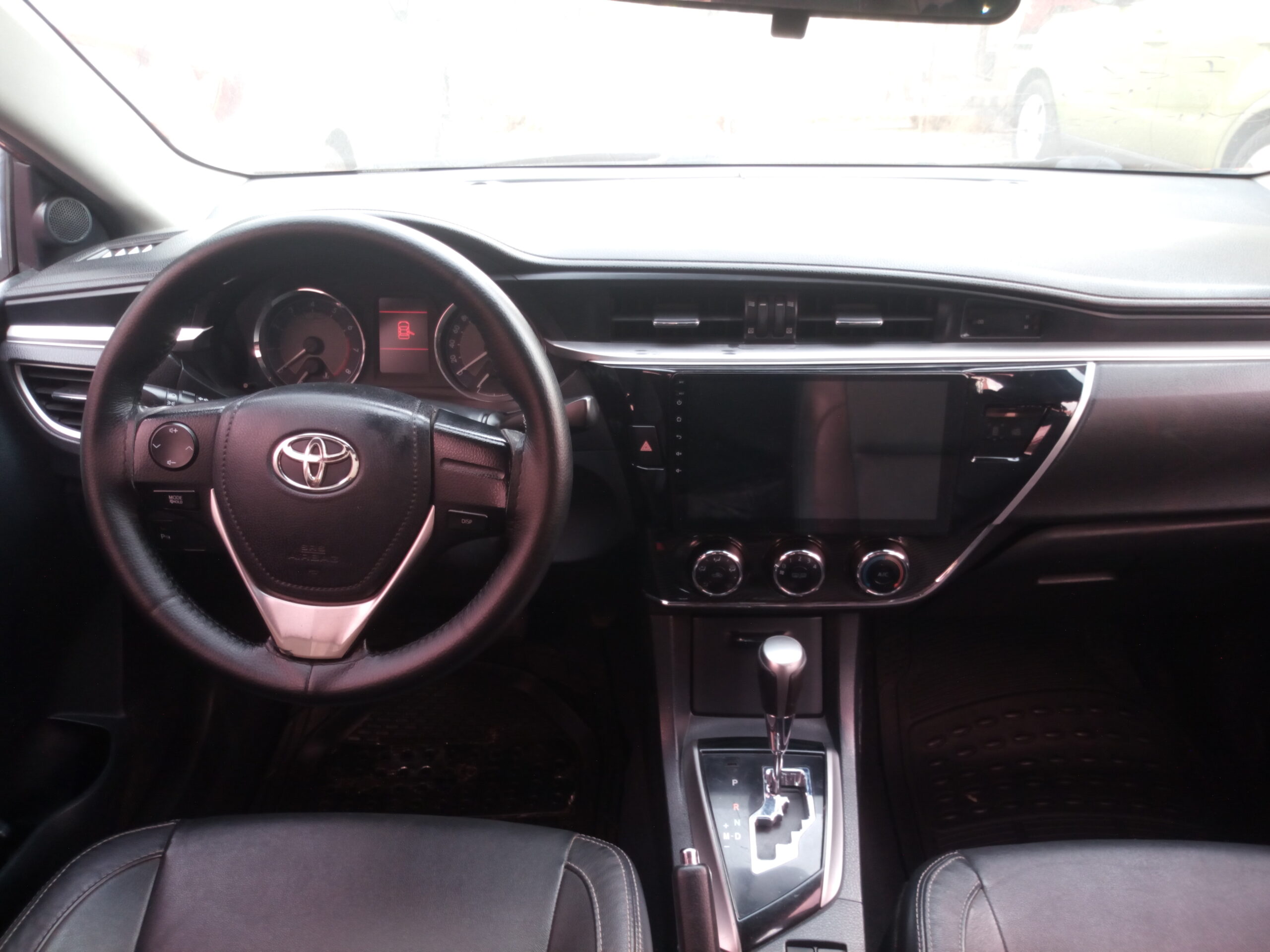 
								Toyota Camry full									